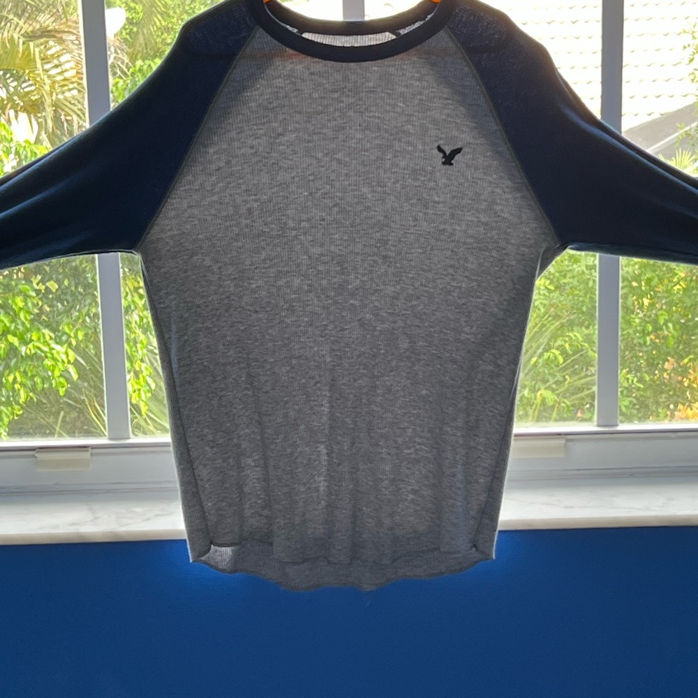 M American Eagle Thermal Raglan Long Sleeve Shirt – Gray & Blue
